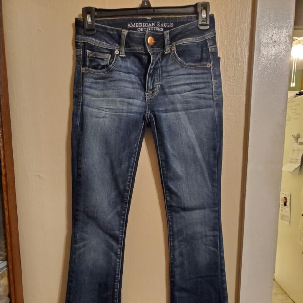 Size 0 American Eagle Jeans.